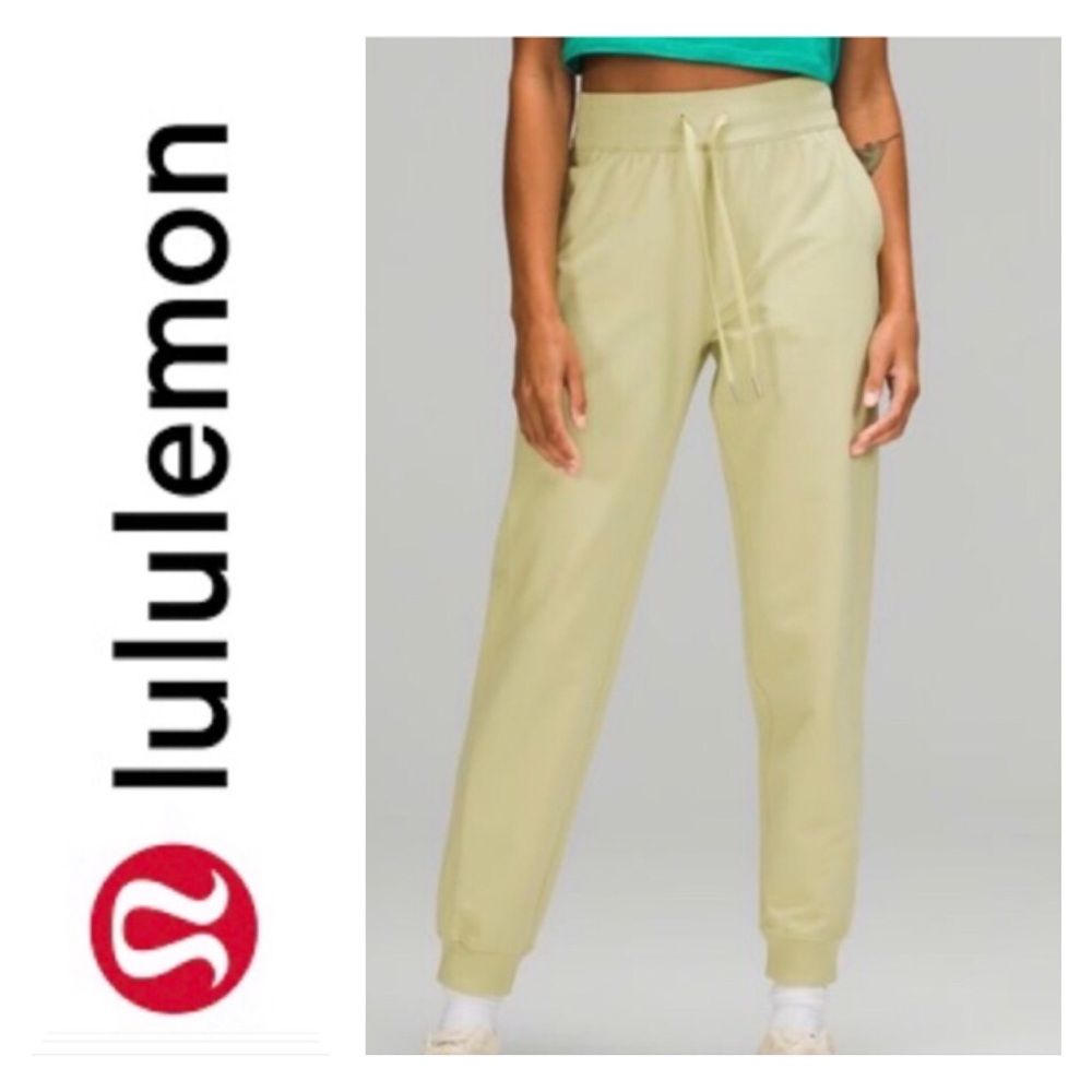 NWT Lululemon High Rise Jogger